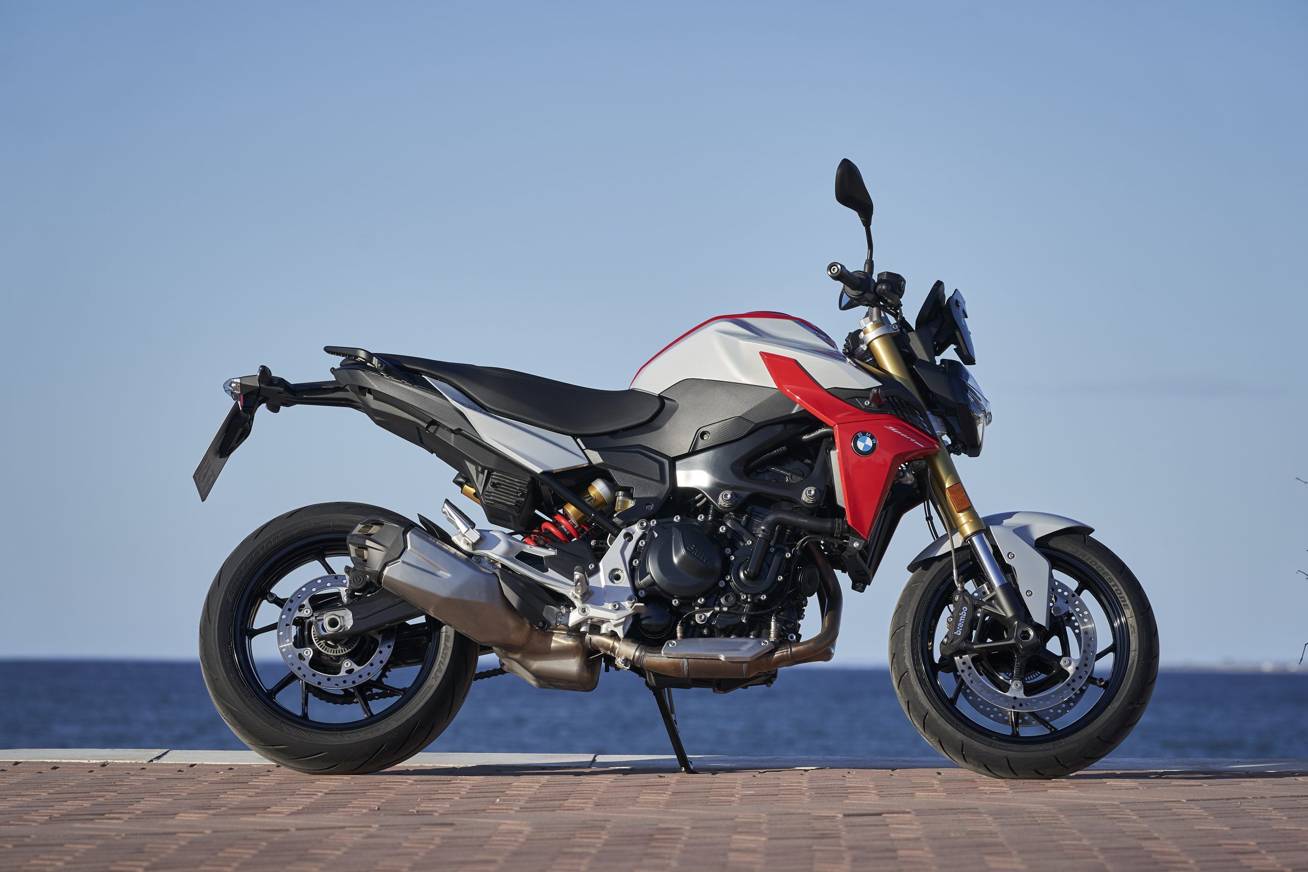 A TRAVÉS DE INSTAGRAM BMW MOTORRAD REVELÓ LAS NUEVAS F 900 R & F 900 XR ...