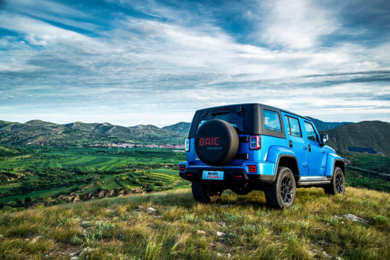 BAIC IRRUMPE CON EL BJ40 PLUS: MÁXIMO ADN OFF-ROAD - Tour Motor